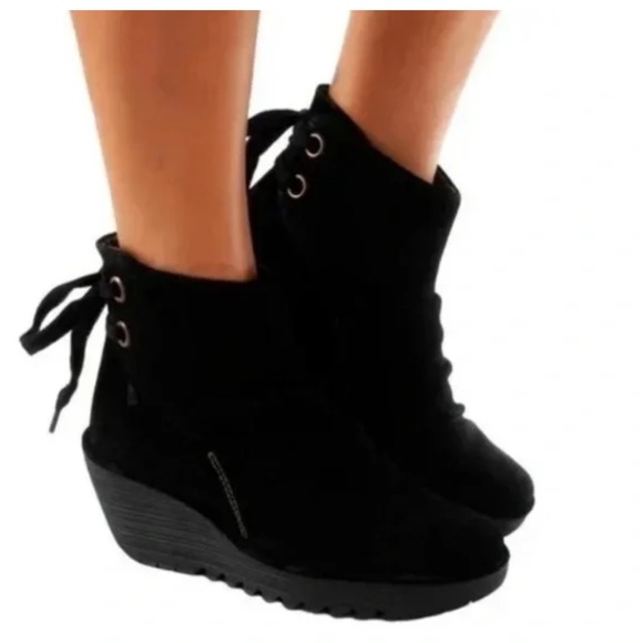Fly London Shoes - Fly London Yama Suede Wedge Lace Up Ankle Bootie SZ 38 or US 7/7.5
